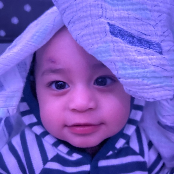 Meet your Posher, Drew - Picture 1 of 1